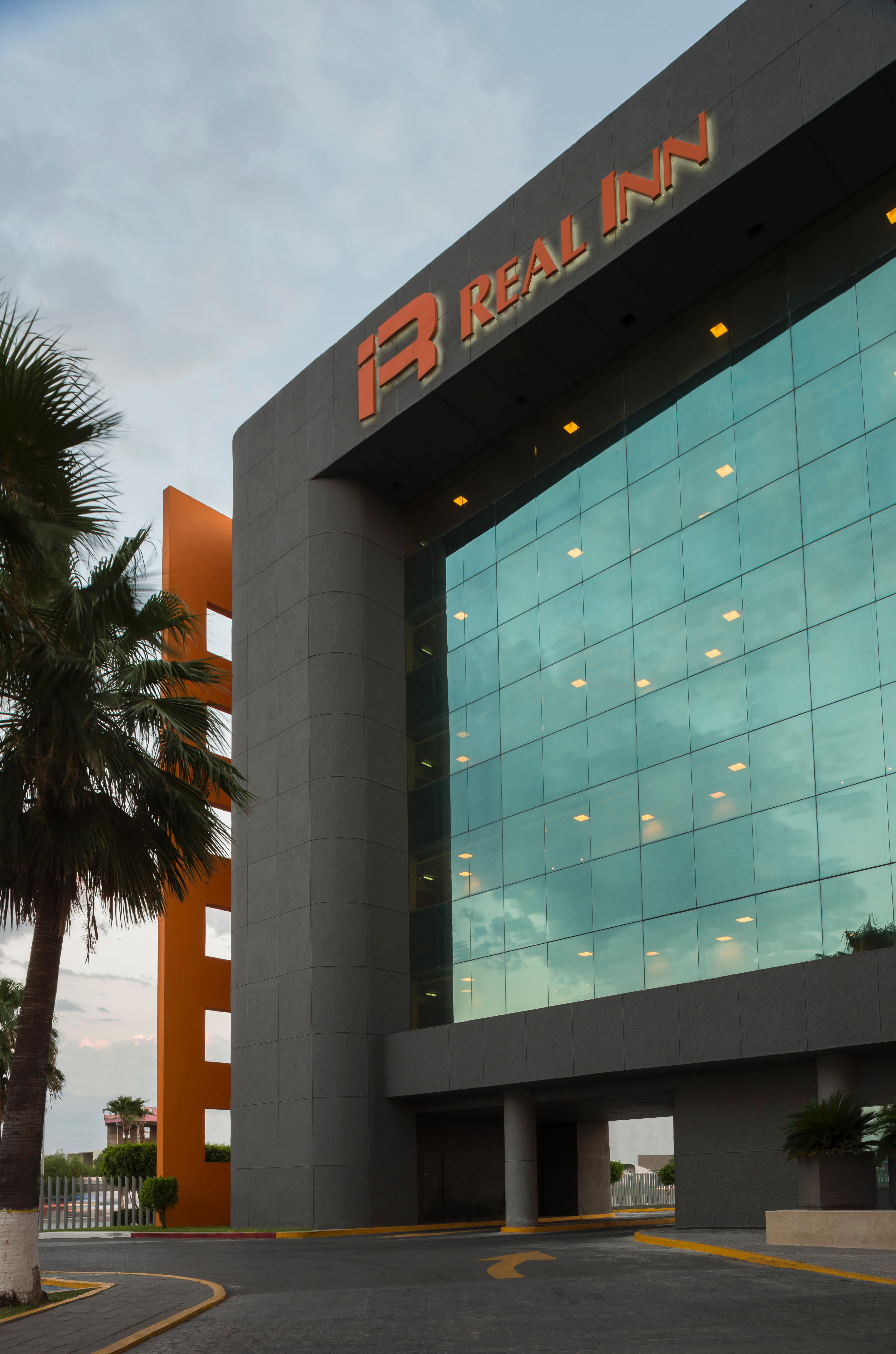 Real Inn Nuevo Laredo Luaran gambar